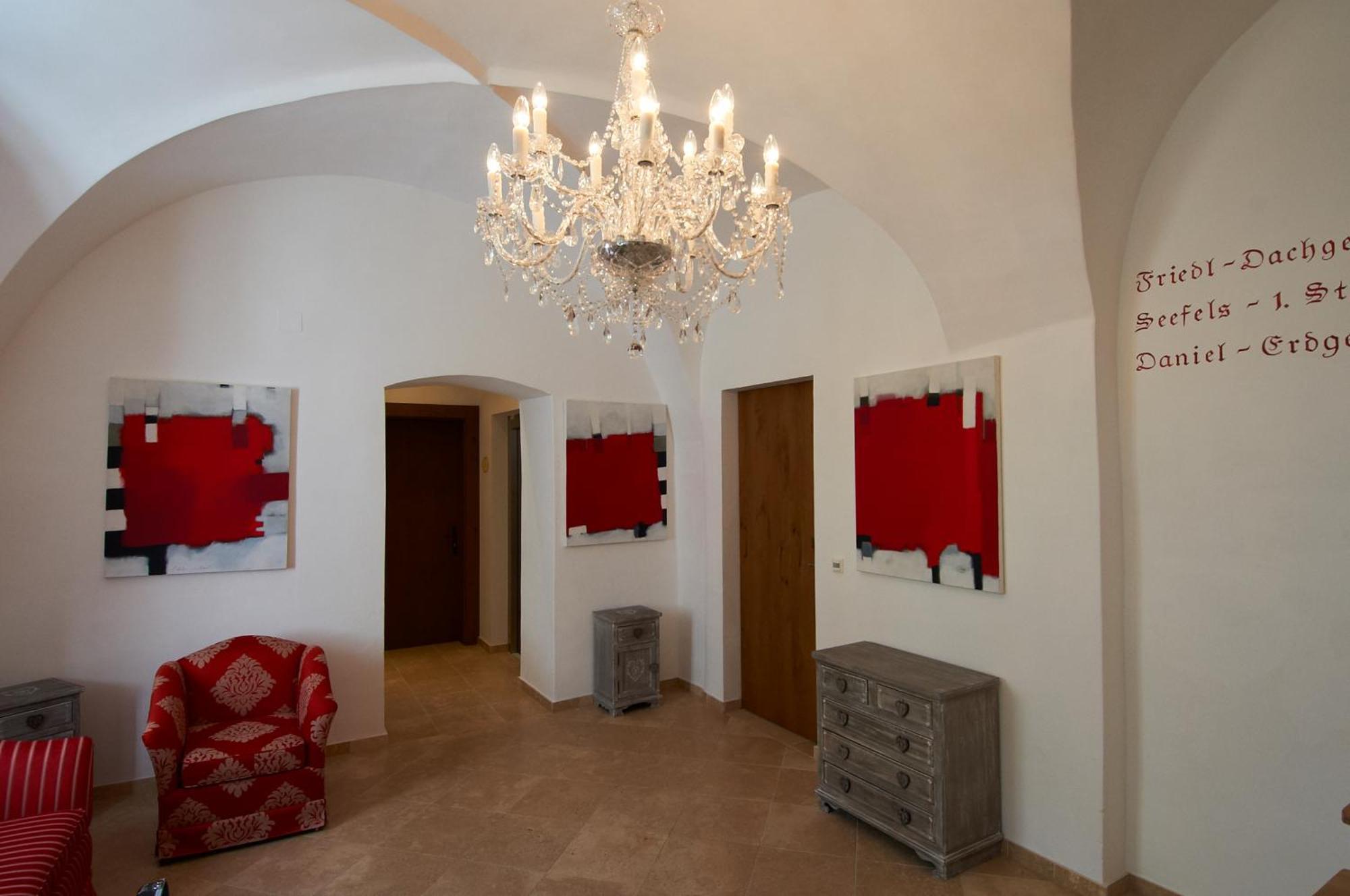 Hotel Landhaus Moserhof Gumpoldskirchen Bagian luar foto
