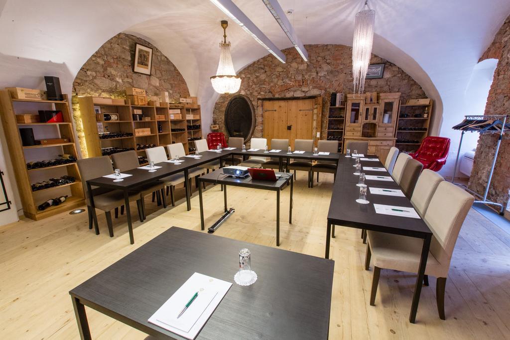 Hotel Landhaus Moserhof Gumpoldskirchen Bagian luar foto