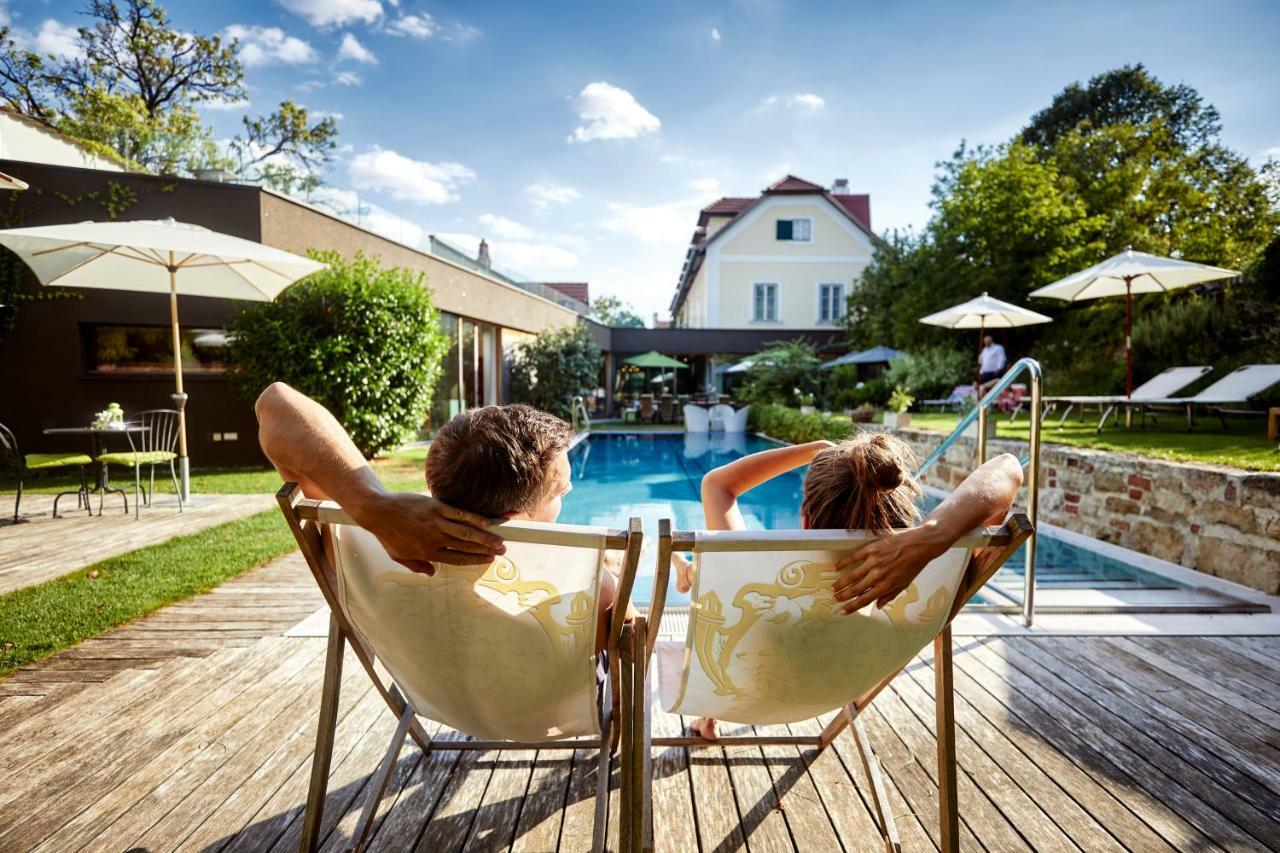 Hotel Landhaus Moserhof Gumpoldskirchen Bagian luar foto